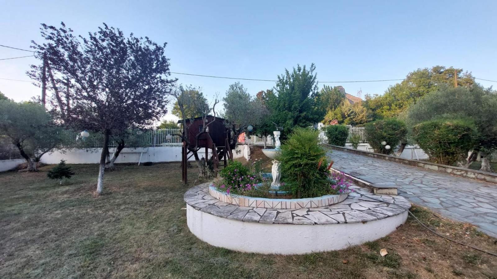 Pensjonat Pomegranate Tree House - Meteora Kalambaka Zewnętrze zdjęcie