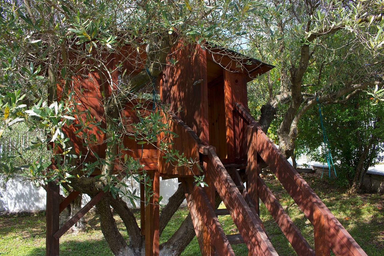 Pensjonat Pomegranate Tree House - Meteora Kalambaka Zewnętrze zdjęcie