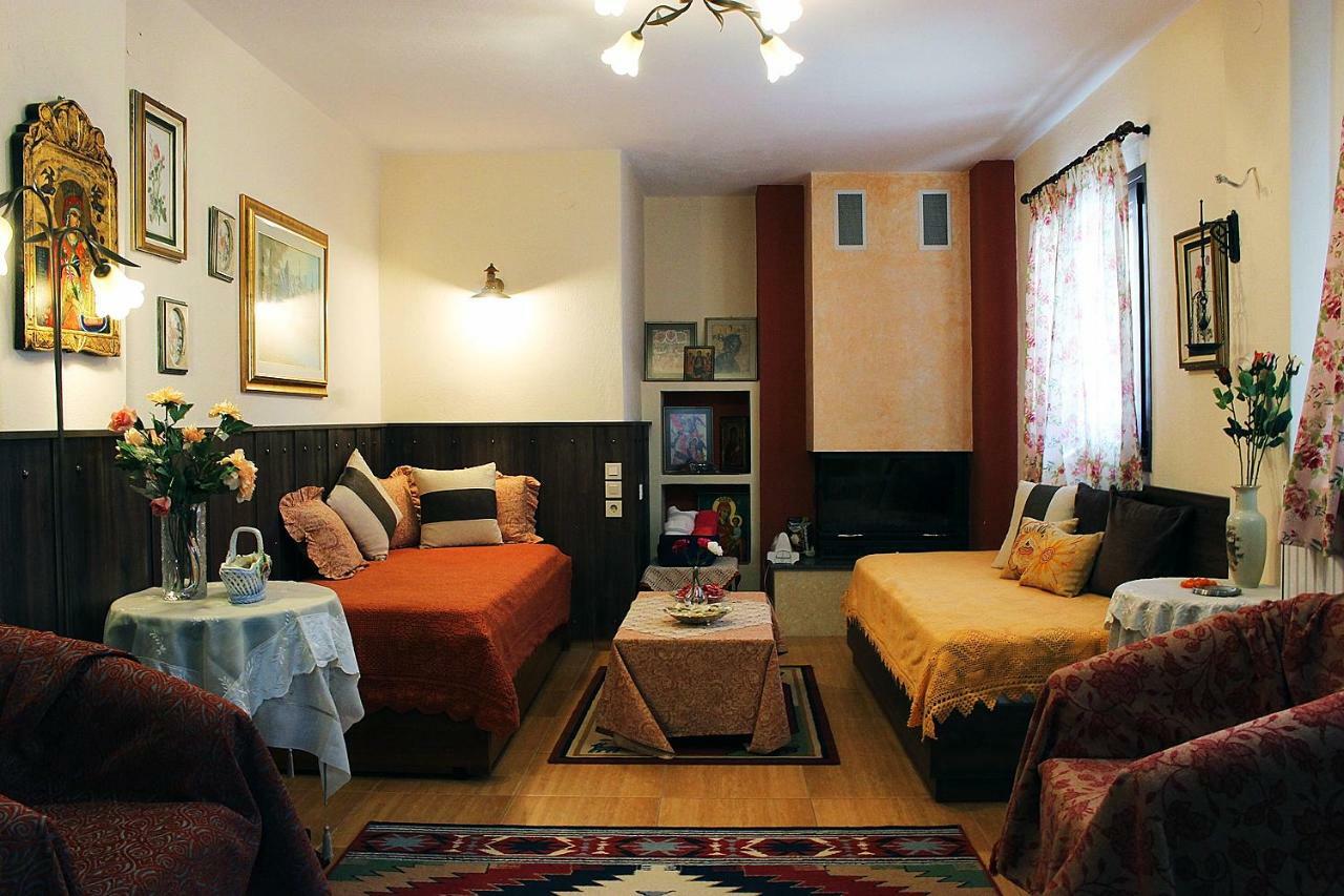 Pensjonat Pomegranate Tree House - Meteora Kalambaka Zewnętrze zdjęcie